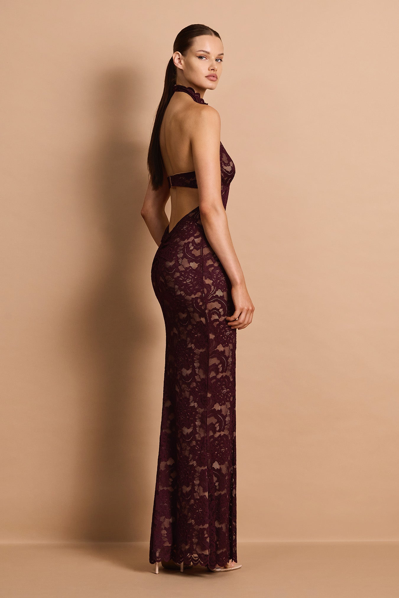 DELPHINE-LACE-HALTER-GOWN_BLACK-CHERRY_3