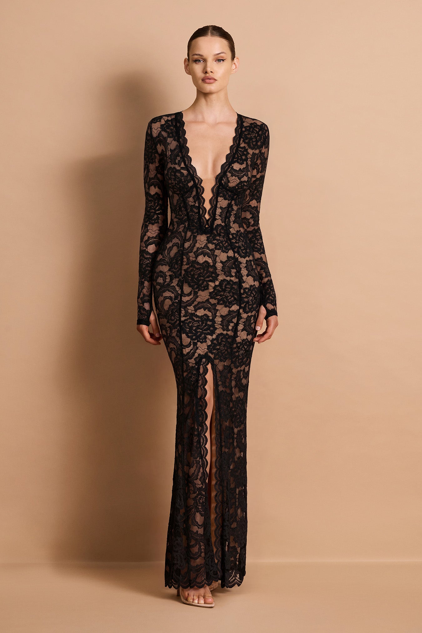 DELPHINE-LACE-LS-GOWN_BLACK_1