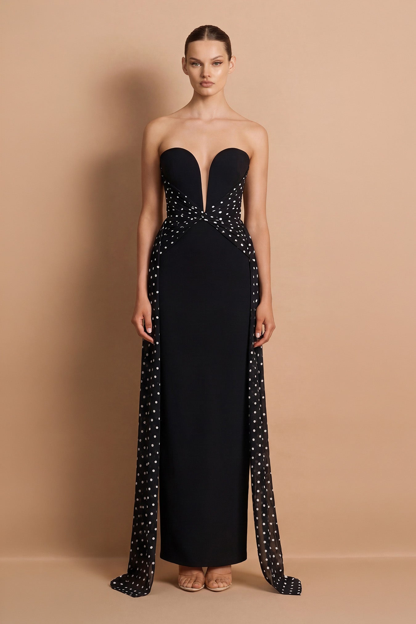 PALOMA-STRAPLESS-MAXI-BLACK-2_1